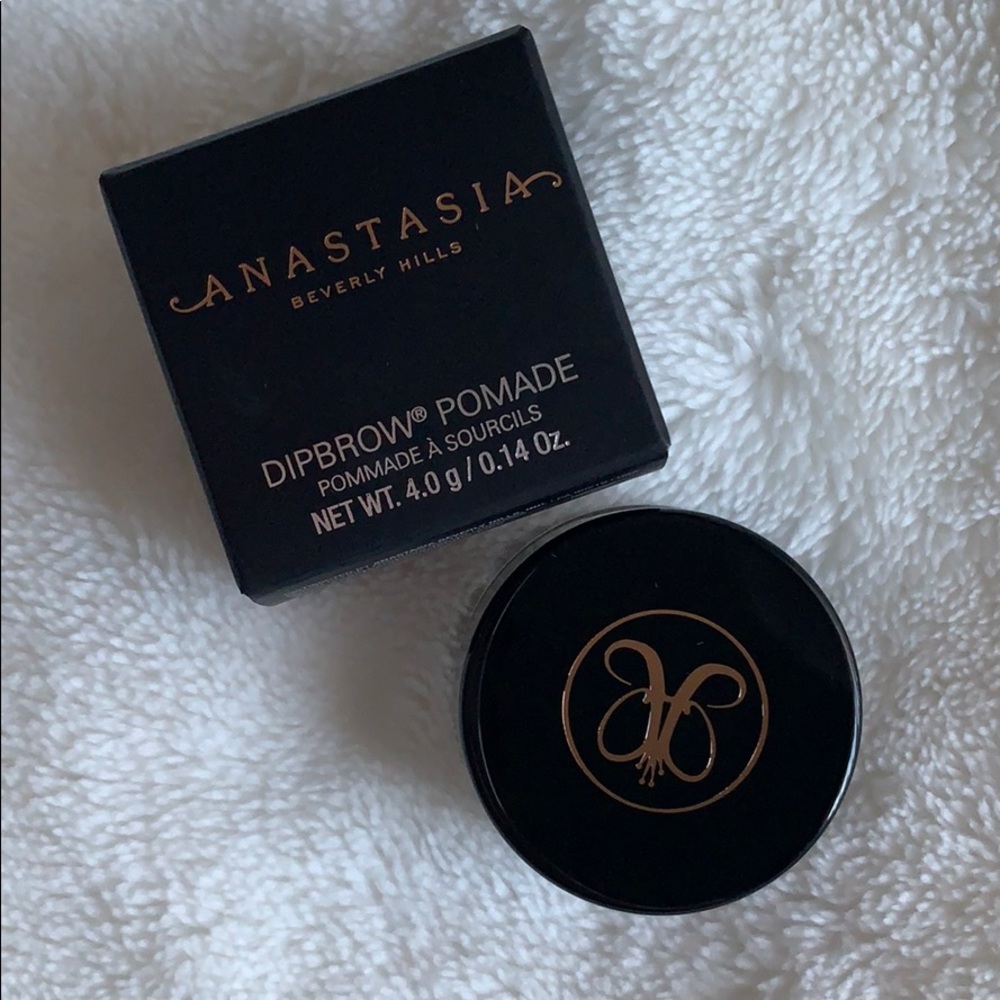 Anastasia Dipbrow Pomade